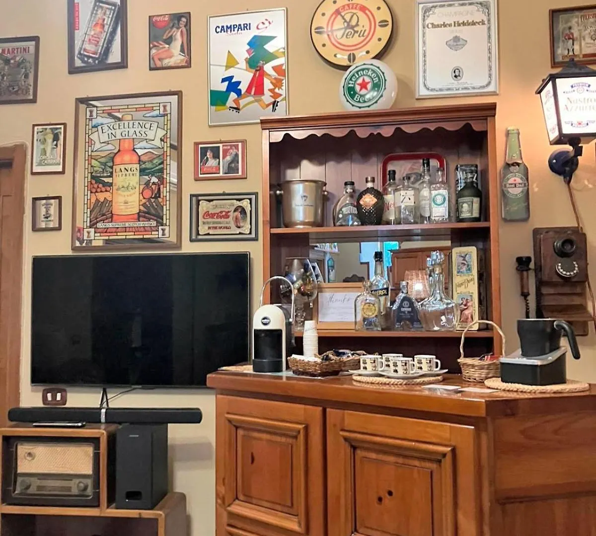 Vintage House Bar Naples By Fh Apartment